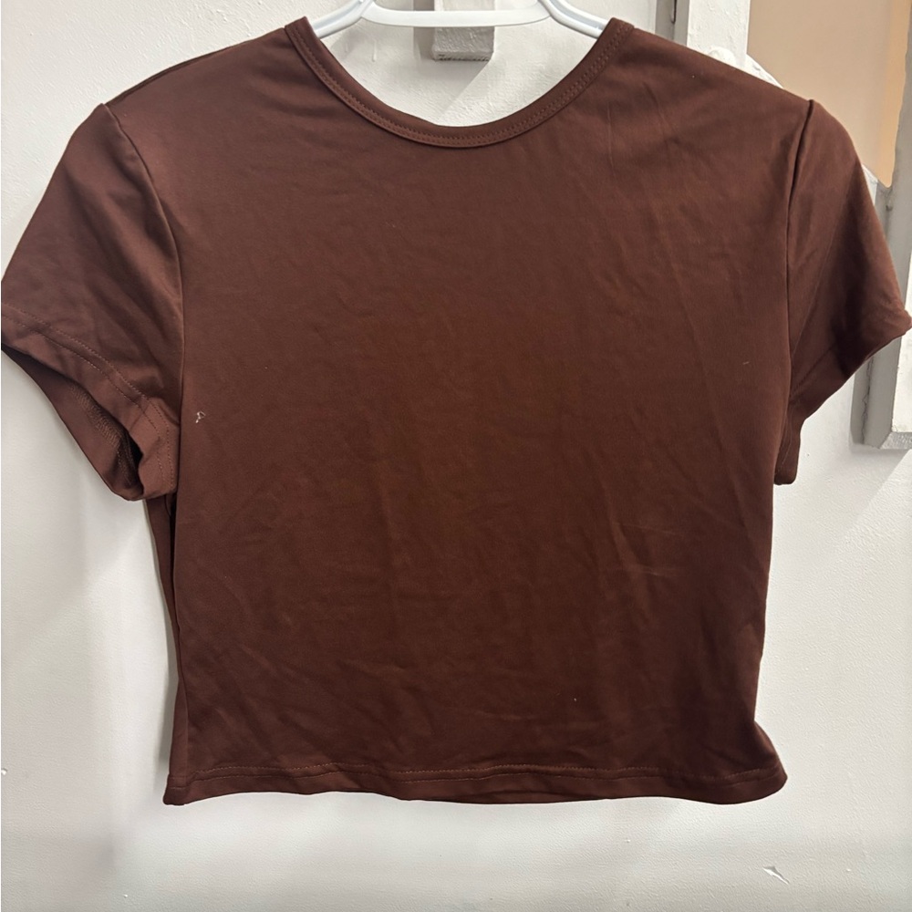 SHEIN Chocolate Brown Cropped Baby Tee - Size L (US 8/10)